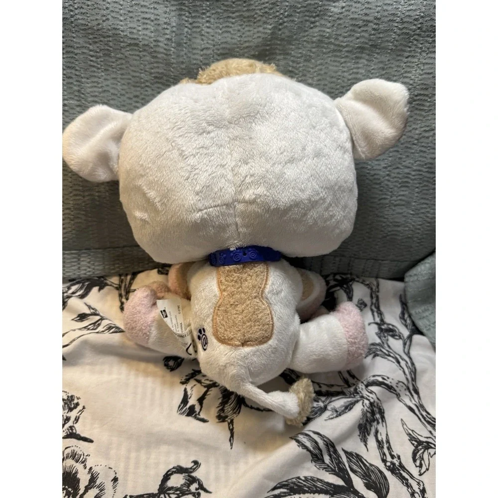 Littlest Pet Shop VIPs Cow with Collar Y2K 2007 White Great Condition Rare